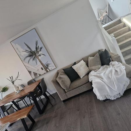Stylish, Spacious, Central With Pool Mount Maunganui Eksteriør billede